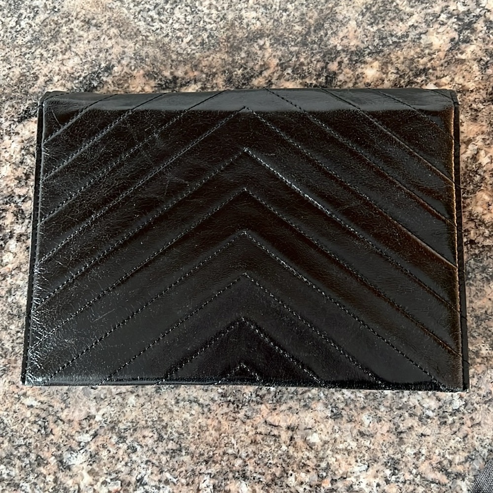 Vintage Authentic Saint Laurent Leather Clutch - Picture 4 of 16